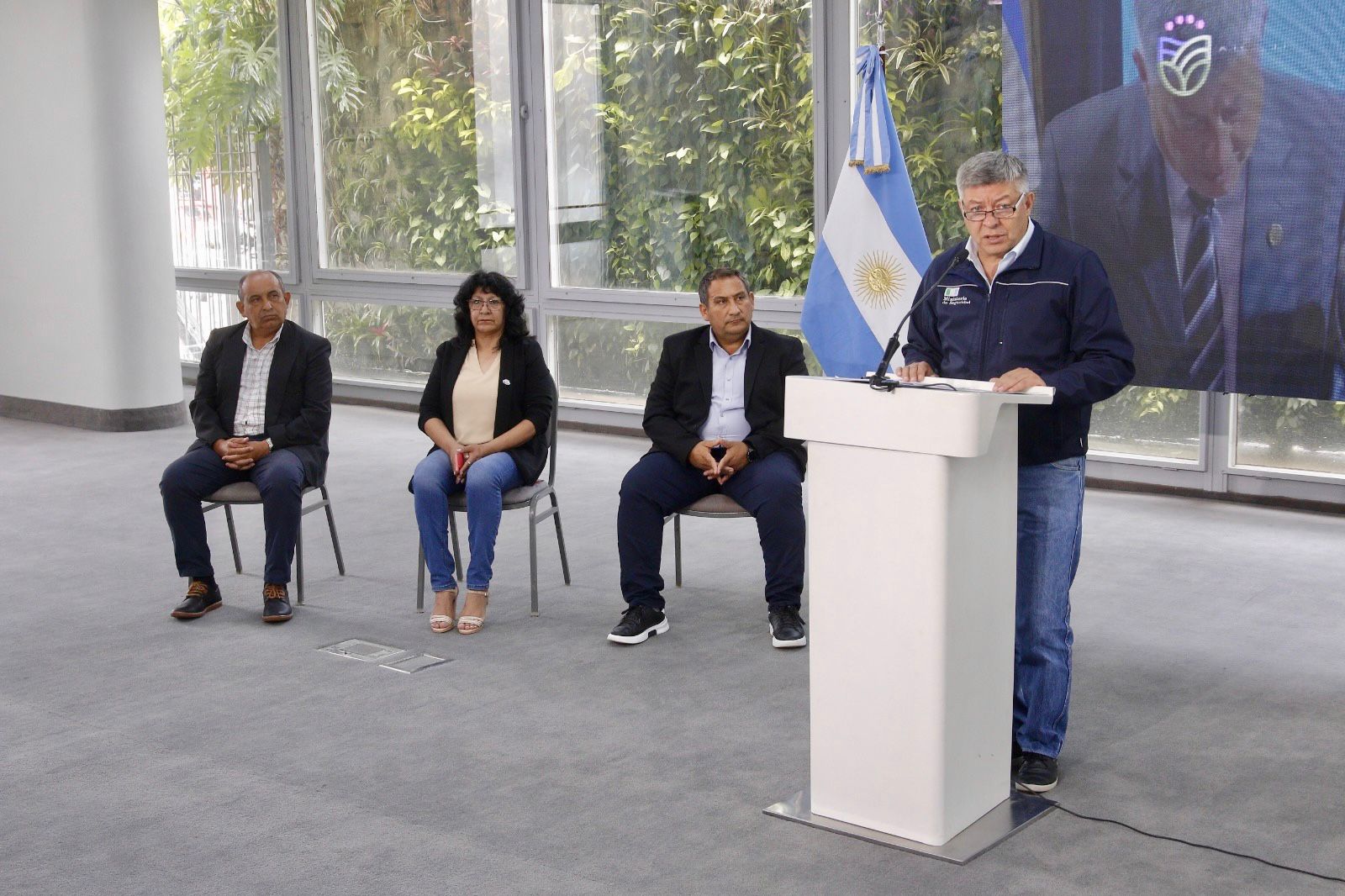 Imagen adicional